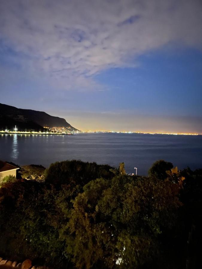 Apartment Between Mountain And Sea